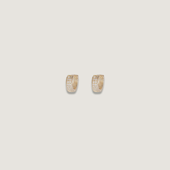 Aretes hoops dorados tipo huggies