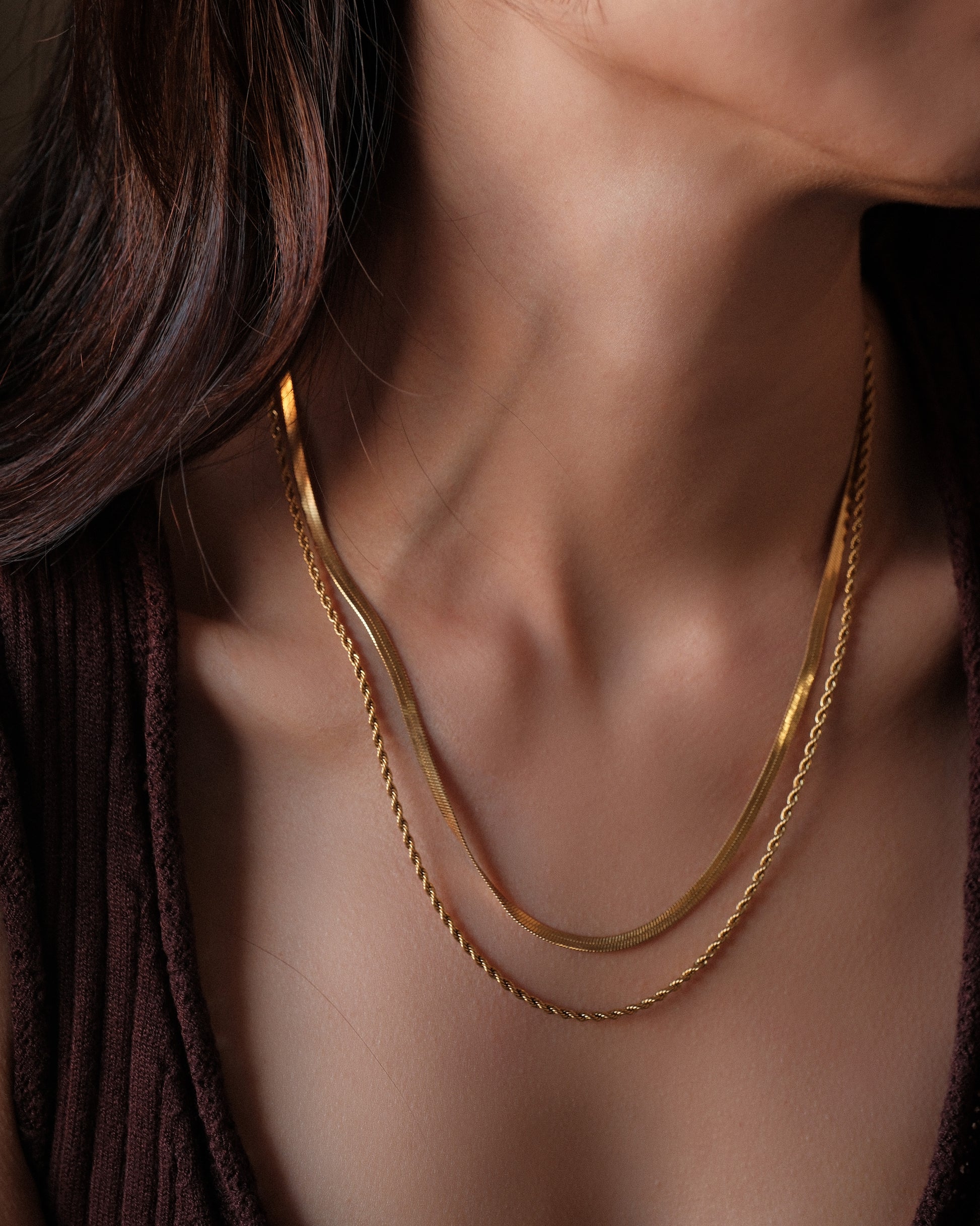 Collar Vera Cadena tipo snake de acabado liso reflectante y con cadena secundaria trenzada