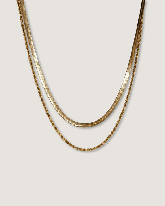 Collar Vera Cadena tipo snake de acabado liso reflectante y con cadena secundaria trenzada