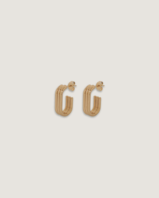 Aretes Kara