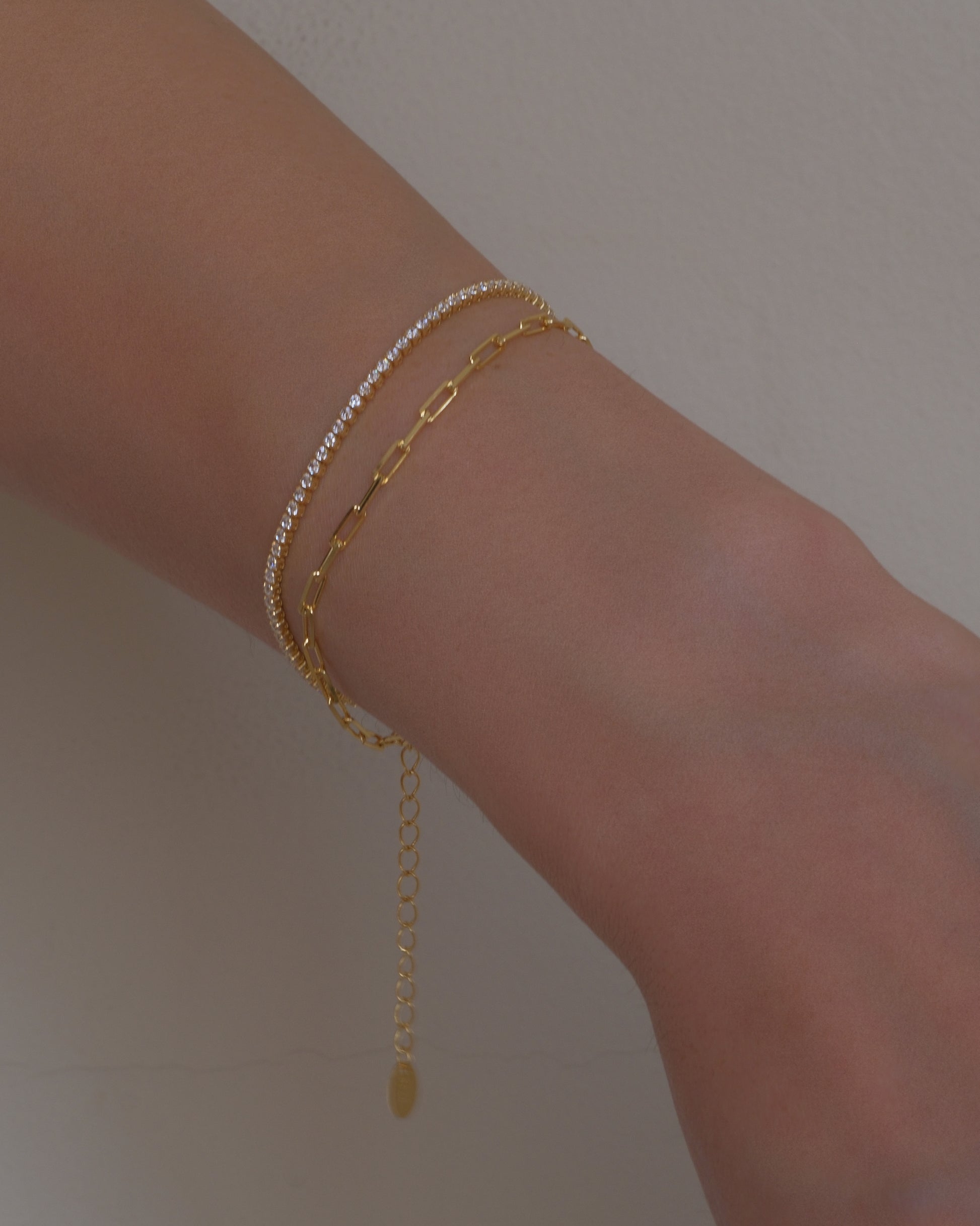 Pulsera de plata 925 baño oro 18k con cadena mixta y pavé de cristales