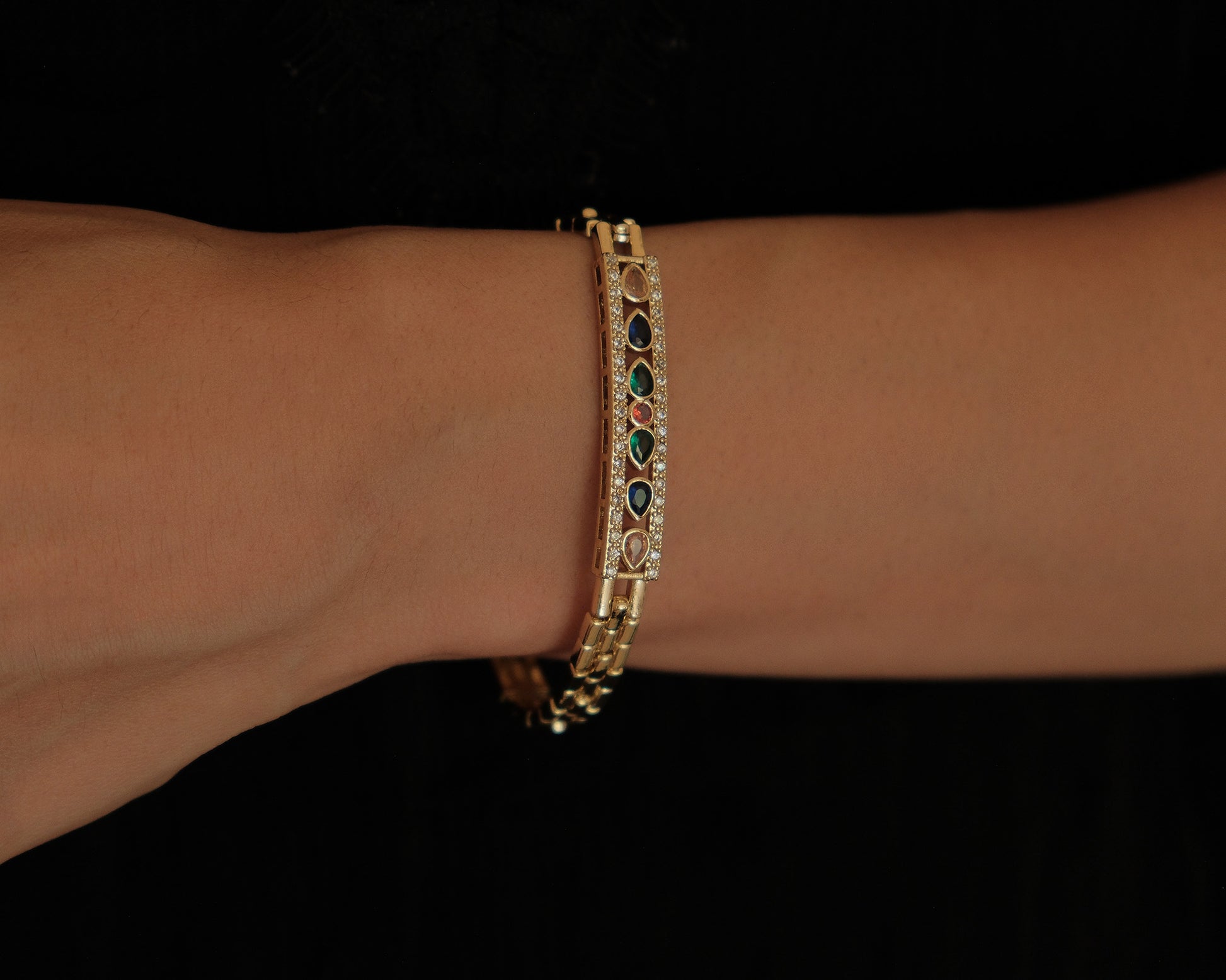 Pulsera con zirconias de color acero inoxidable